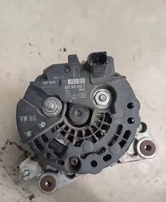 Volkswagen PASSAT B7 USA Generator/alternator 07K903023C
