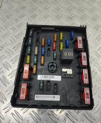Seat Alhambra (Mk2) Fuse module 3C0937125A