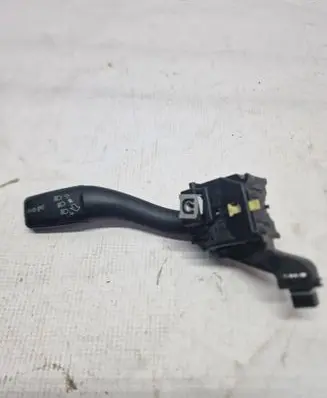 Audi TT TTS Mk2 Indicator stalk 8P0953513