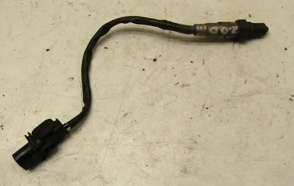 BMW X3 F25 Lambda probe sensor 8404682