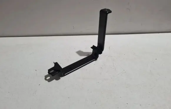 Lexus UX Battery bracket 