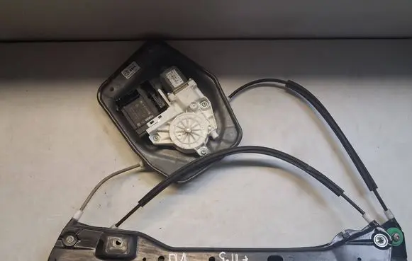 Volkswagen Golf Plus Front door window regulator motor 1K0959793G F005S00202 HW024SW233