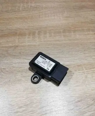 BMW 3 E46 ESP acceleration yaw rate sensor 0265005248 6753694