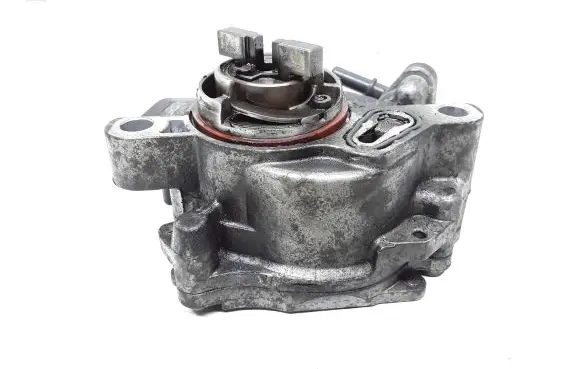 Volvo C30 Vacuum pump 9684786780