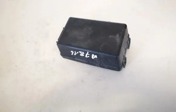 KIA Ceed Fuse box cover 911161h010 91116-1h010