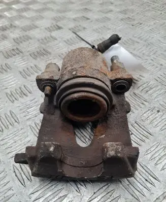 Skoda Octavia Mk2 (1Z) Front brake caliper