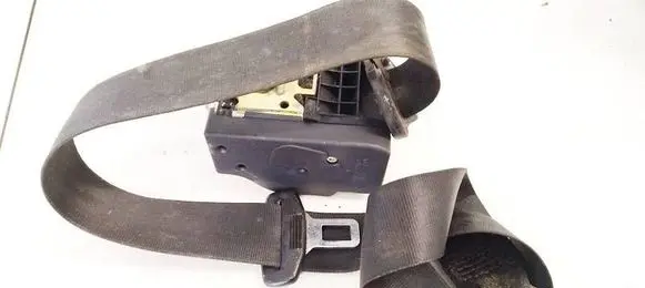 Volkswagen PASSAT B5 Front seatbelt 3B1857705A