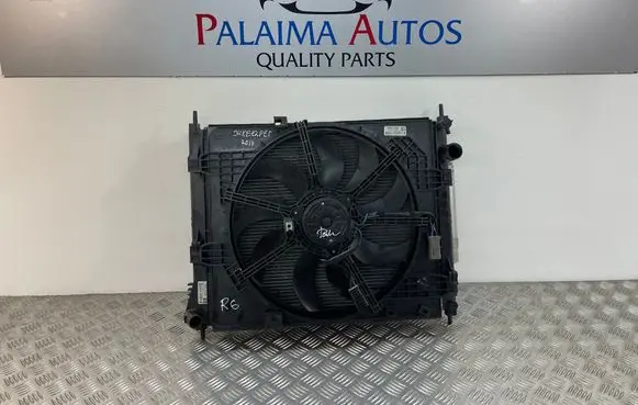 Nissan Juke I F15 Radiator set 214813ZU0A