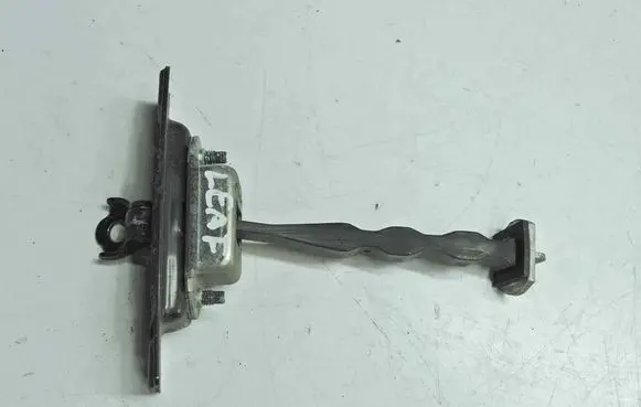 Nissan Leaf I (ZE0) Front door check strap stopper 