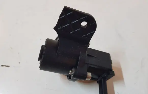 Ford Mustang VI Turbo solenoid valve CJ5G9U465BA 70461505