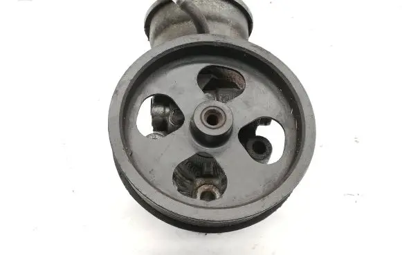 Toyota Avensis T250 Power steering pump