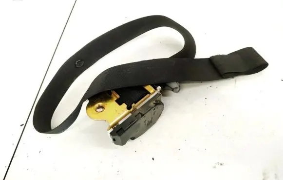 Opel Astra F Front seatbelt 90359905 220995