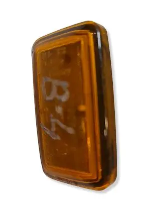 Audi 80 90 S2 B4 Front fender indicator light 161949117A
