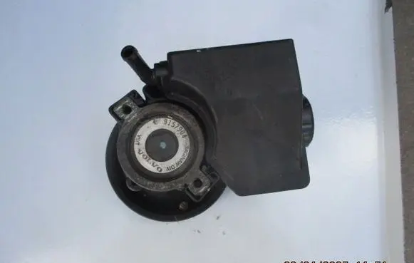 Volvo S70 V70 V70 XC Power steering pump 9157904