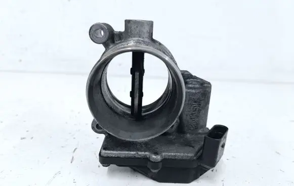 Volkswagen Amarok Throttle valve 03L128063S A2C32356700