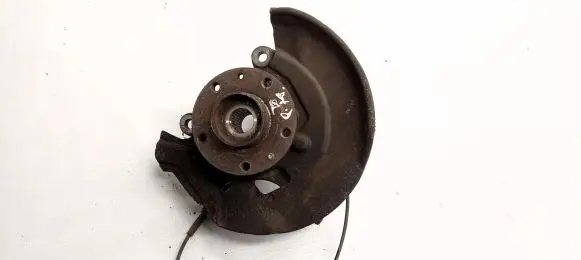 Nissan Qashqai Front wheel hub