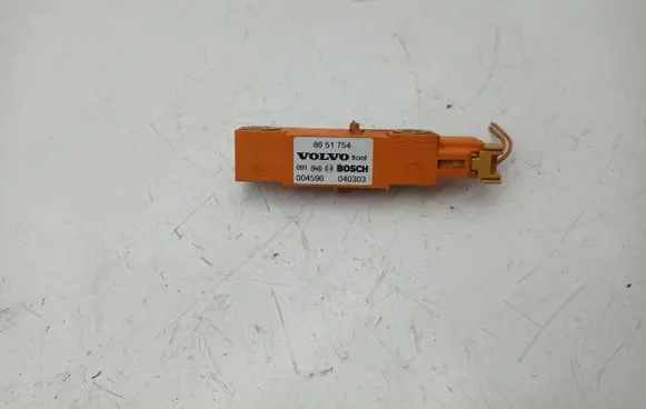 Volvo XC90 Airbag deployment crash/impact sensor 8651754 004596 040303
