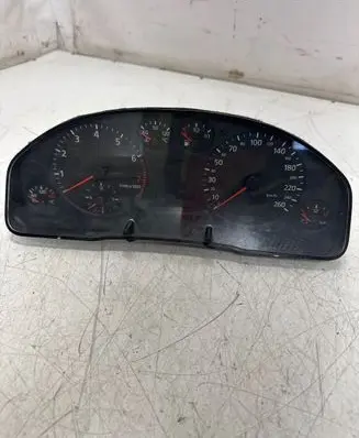 Audi A6 S6 C4 4A Speedometer (instrument cluster) 4B0919860L