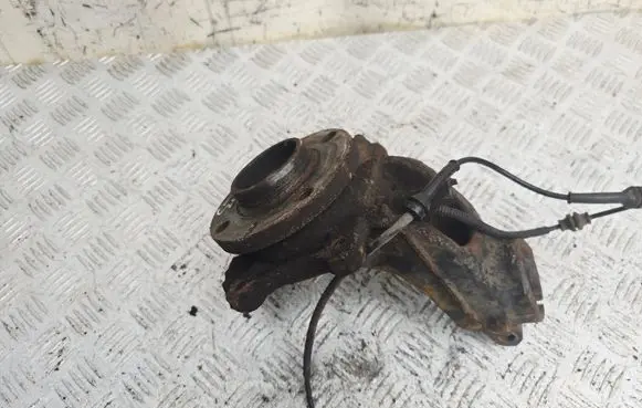 Citroen C3 Front wheel hub