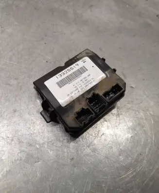 Opel Insignia A Tow bar trailer control unit/module 13325519 3027908A00 13325554