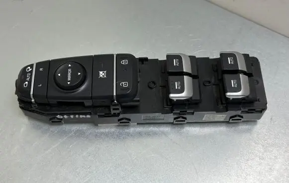 KIA Optima Electric window control switch 93570D4AG0BYF 93570D4AG0