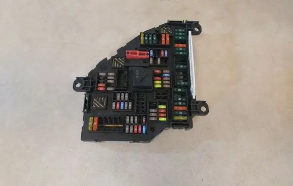 BMW 5 GT F07 Fuse module 61149252812 9252812