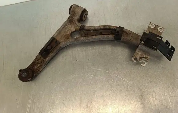 Mercedes-Benz B W246 W242 Front lower control arm/wishbone