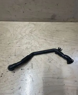 Volkswagen Crafter Breather hose/pipe 03L103493N