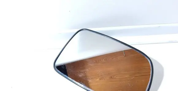 Toyota Corolla Verso AR10 Wing mirror glass 3001882