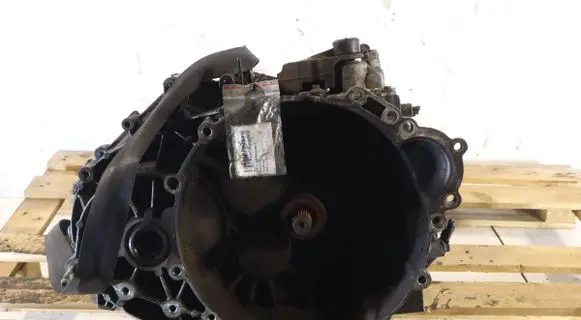 Volvo S60 Manual 6 speed gearbox AG9R7002AK