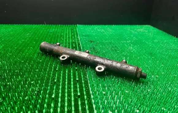 Peugeot 407 Fuel main line pipe 4R8Q9D280AC A2C20001330
