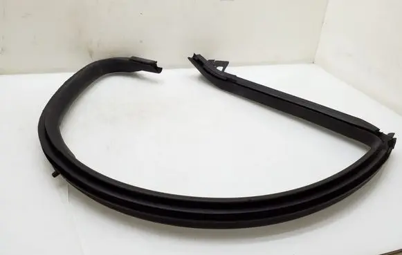Volkswagen PASSAT CC Rear door rubber seal (on body) 3C8854546