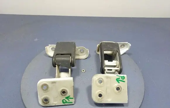Peugeot Expert Front door hinge set 