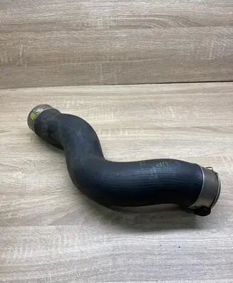 BMW X3 F25 Intercooler hose/pipe 7810617
