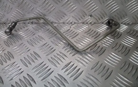 Peugeot 207 Turbo turbocharger oiling pipe/hose