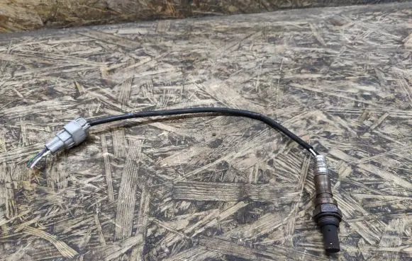 Jaguar XK8 - XKR Lambda probe sensor 1924003100 09T17