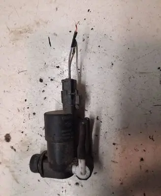 Windscreen/windshield washer pump