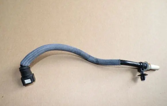 Fuel line pipe