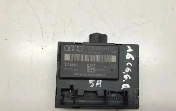Audi A6 S6 C6 4F Door control unit/module 4F0959794 4F0910795