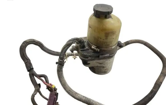 Opel Zafira A Power steering pump 