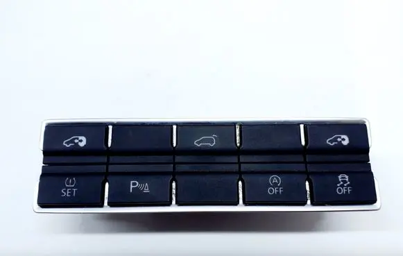 Other switches/knobs/shifts