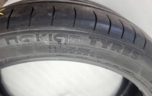 Mercedes-Benz GLC X253 C253 R20 summer tire T430557 6419440301372