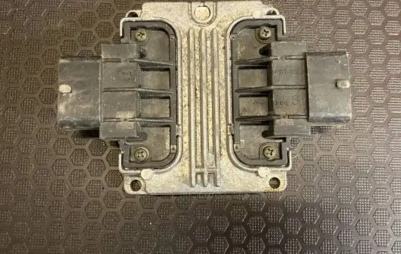 Saab 9-5 Gearbox control unit/module 5590542
