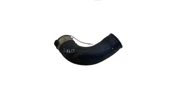 Volvo XC90 Intercooler hose/pipe 31657757