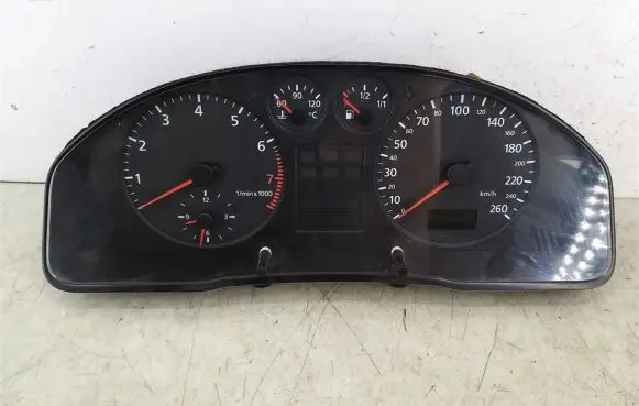 Audi A4 S4 B5 8D Speedometer (instrument cluster) 8D0919860G