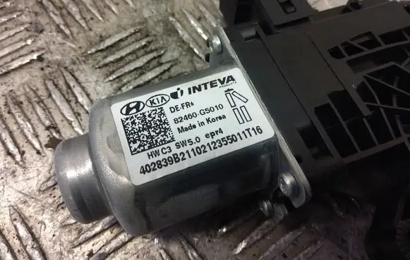 KIA Niro Front door window regulator motor 82460g5010