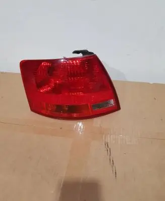 Audi A4 S4 B7 8E 8H Rear/tail lights 8E9945095E