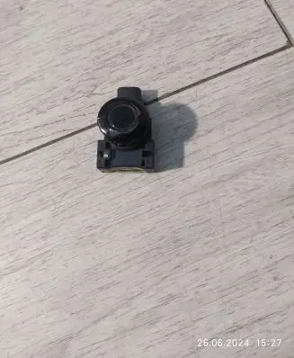 Mazda 3 II Parking PDC sensor BHR1-67UC1