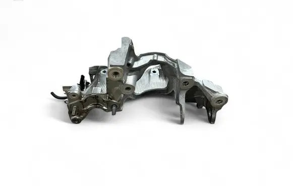 Audi A5 Engine mounting bracket 8W0399296