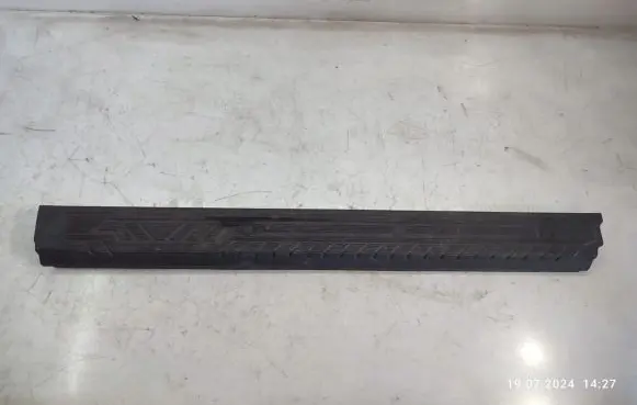 Ford Tourneo Custom Other sill/pillar trim element BK21B13249